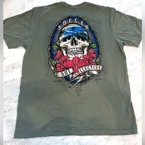 New Sullen Art Co. Premium Skull Tee NWOT